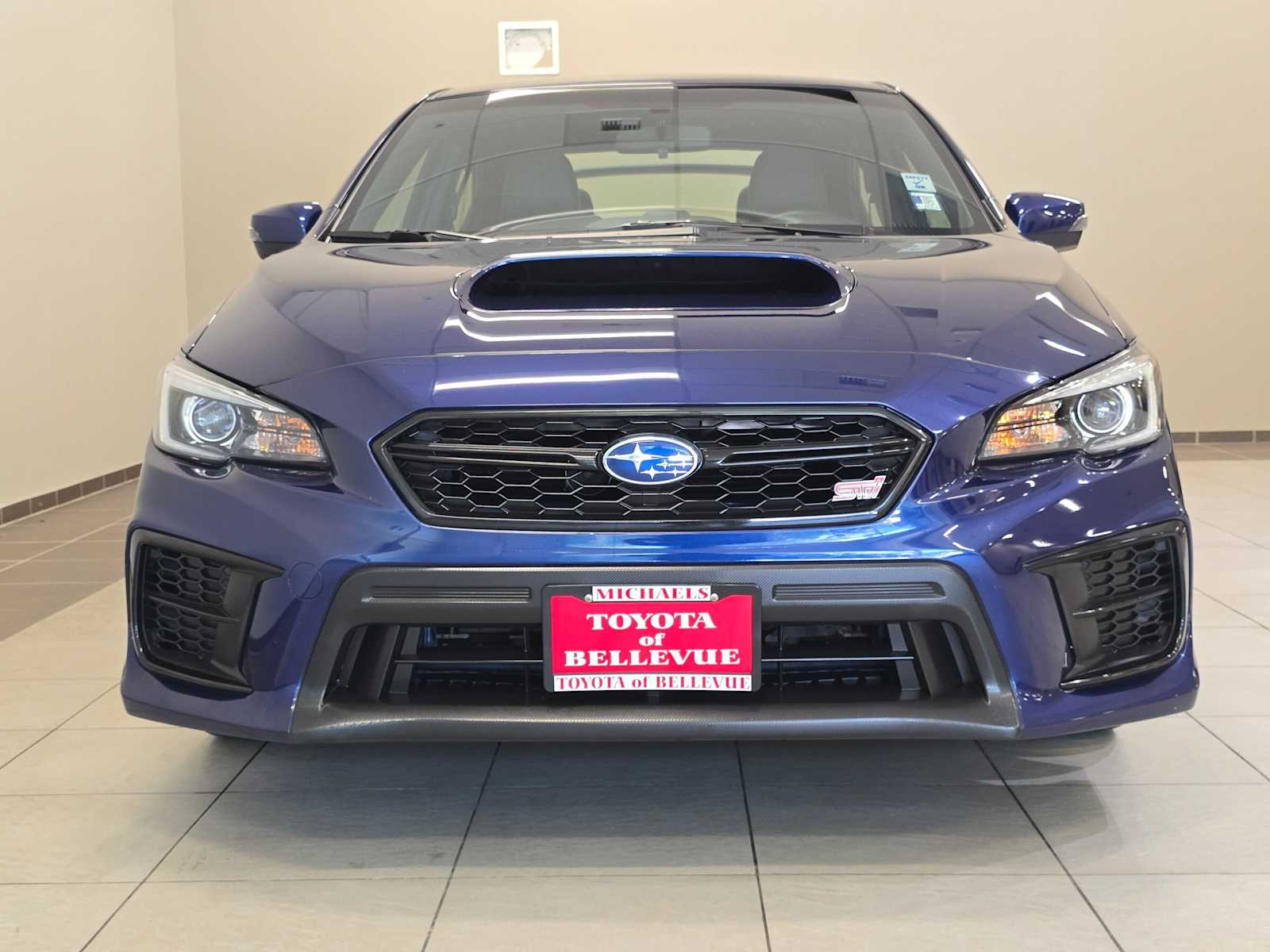View vehicle photo 6