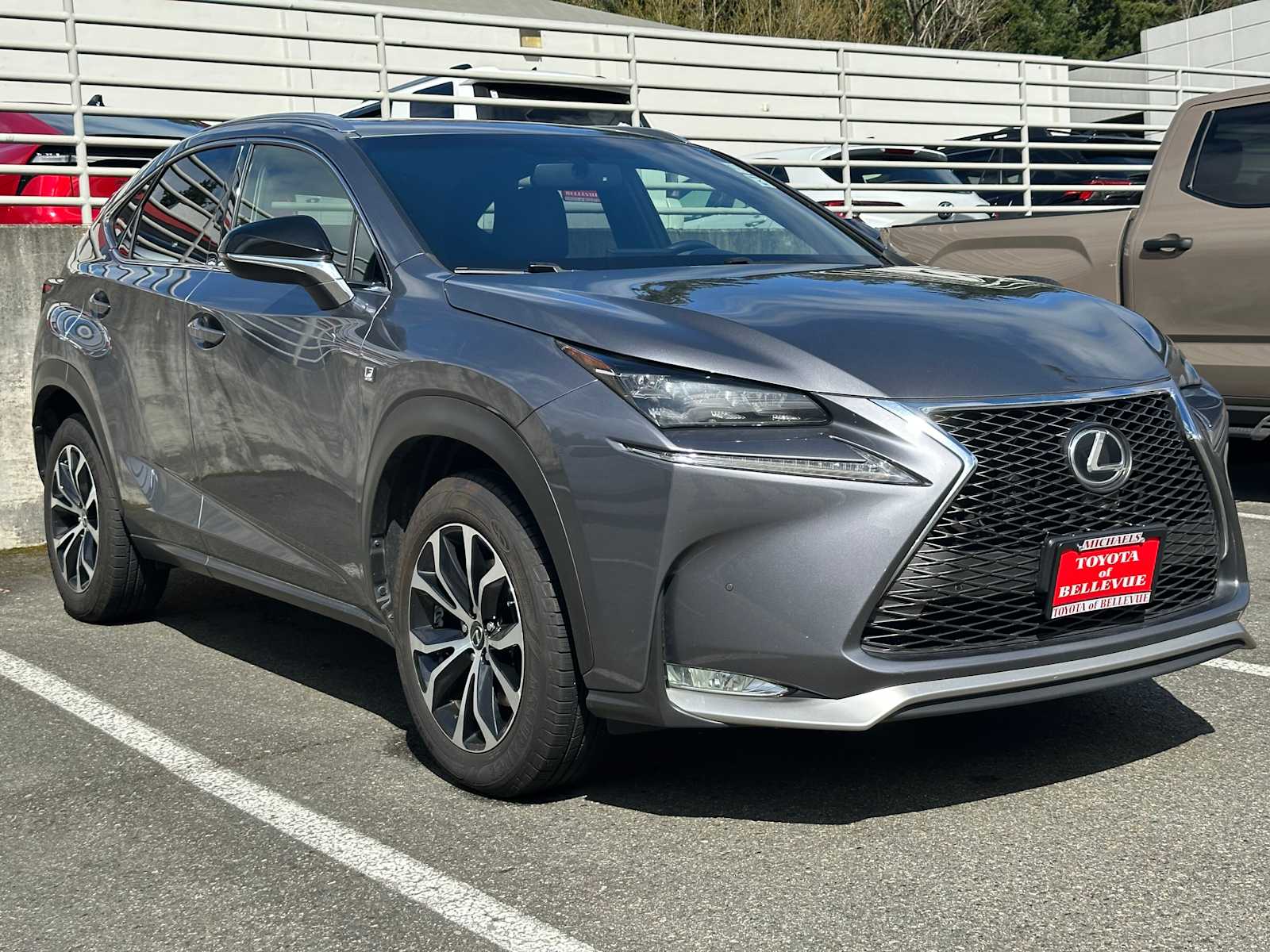 View vehicle photo 3