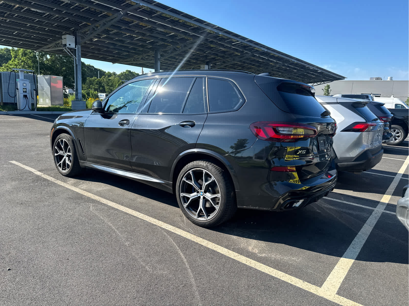Jet Black 2022 BMW X5 SUV / Crossover All-Wheel Drive 8-Speed Automatic