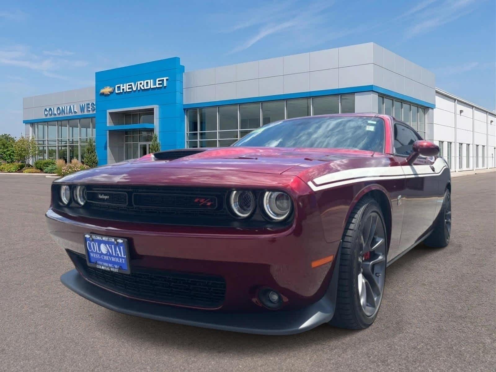 Octane Red Pearlcoat 2022 Dodge Challenger Coupe Rear-Wheel Drive 6-Speed Manual