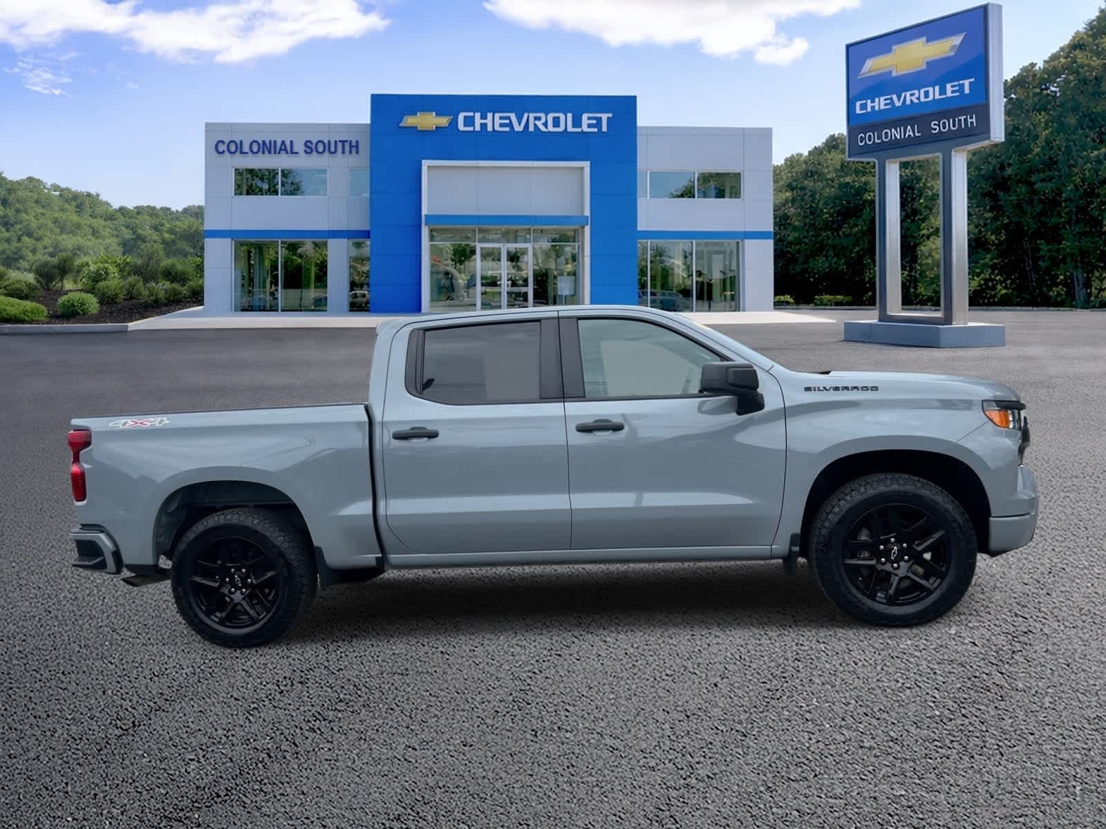 View vehicle photo 7