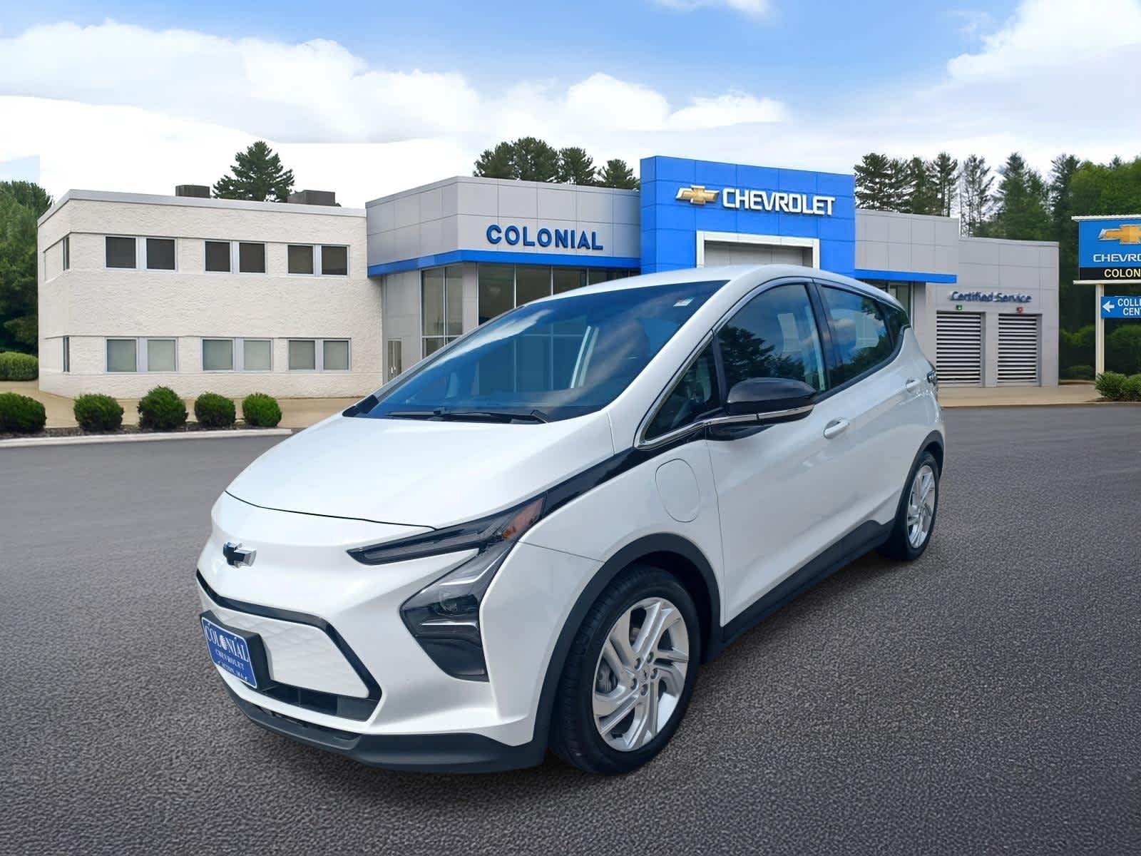 Summit White 2023 Chevrolet Bolt EV Hatchback Front-Wheel Drive 1-Speed Automatic