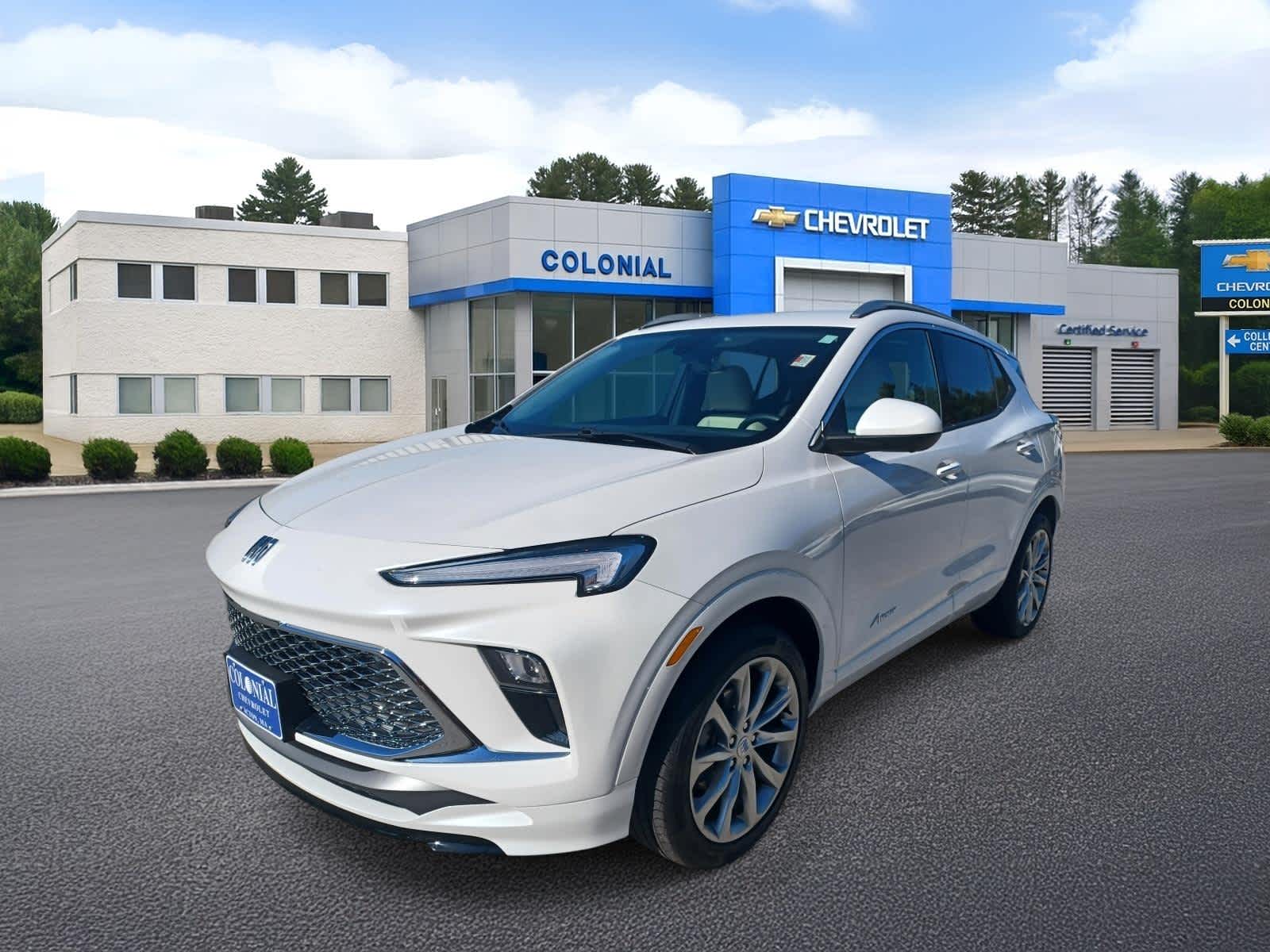 White Frost Tricoat 2025 Buick Encore GX SUV / Crossover All-Wheel Drive 9-Speed Automatic