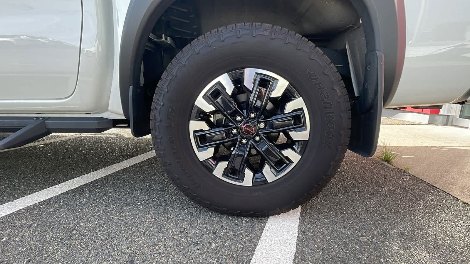 2023 Nissan Frontier PRO-4X 7