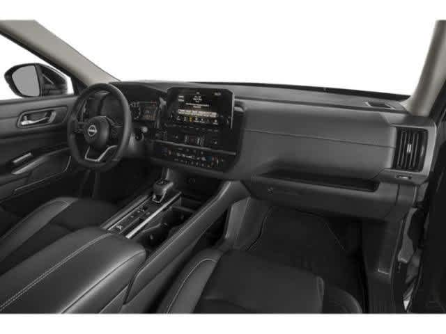 2024 Nissan Pathfinder SL 18