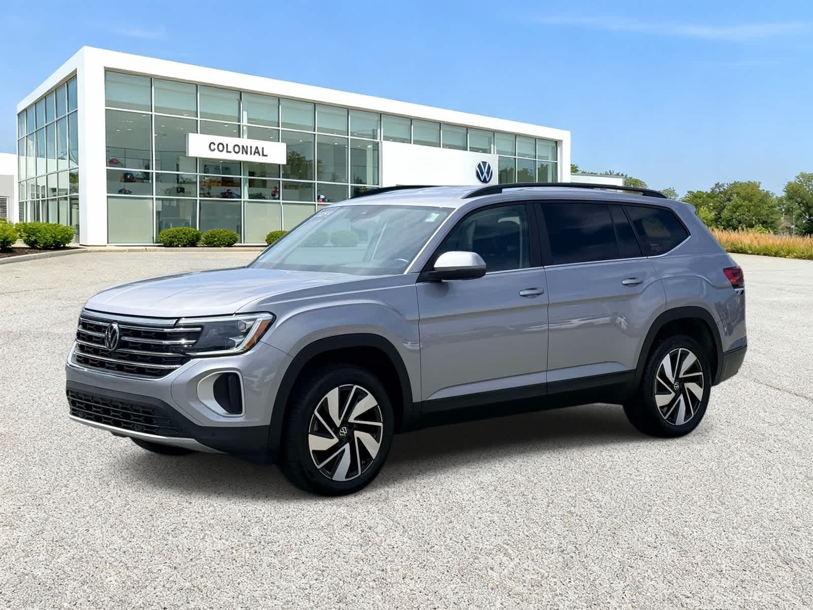 Silver Mist Metallic 2025 Volkswagen Atlas SUV / Crossover All-Wheel Drive 8-Speed Automatic