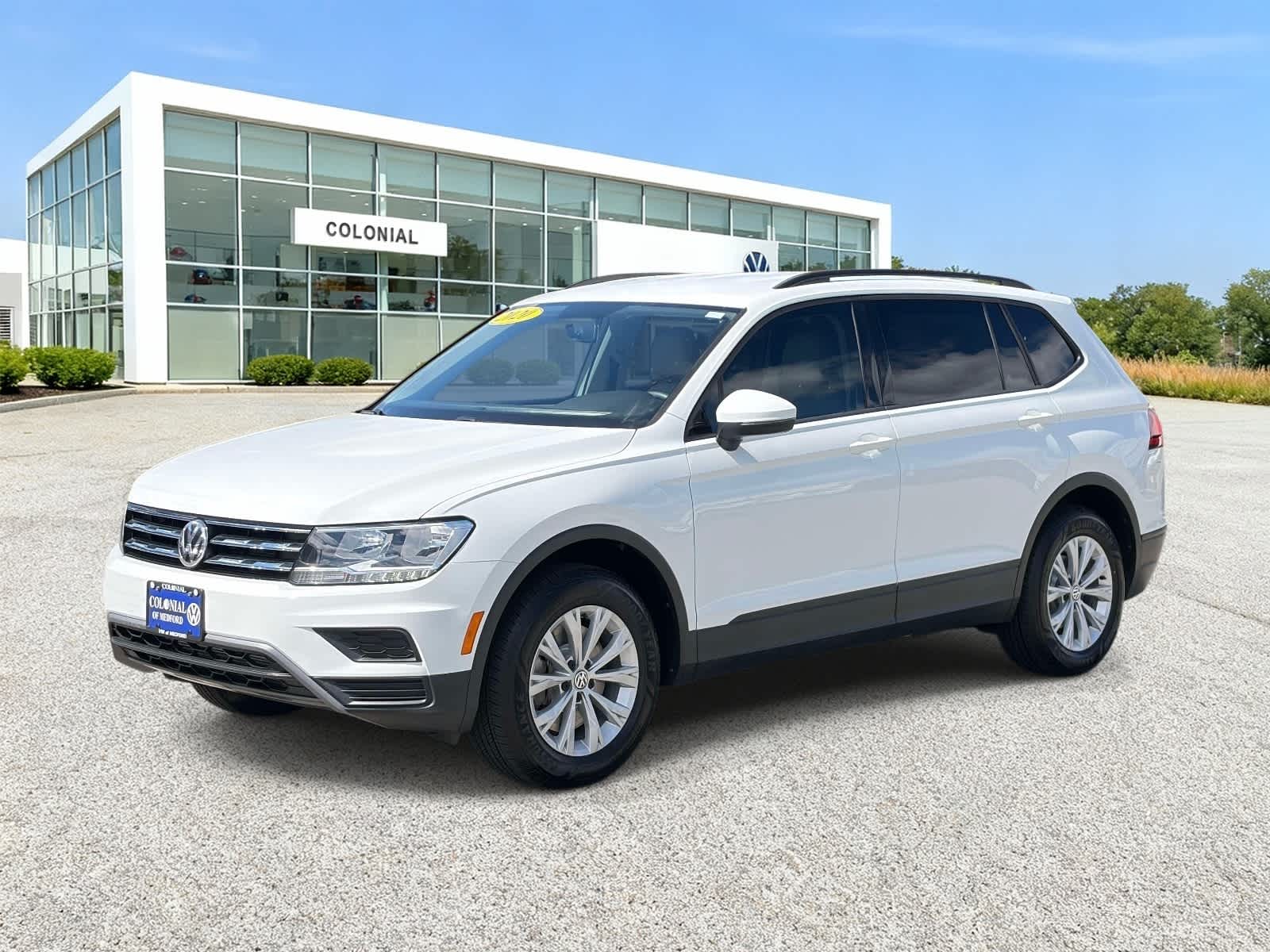 Pure White 2020 Volkswagen Tiguan SUV / Crossover Front-Wheel Drive 8-Speed Automatic
