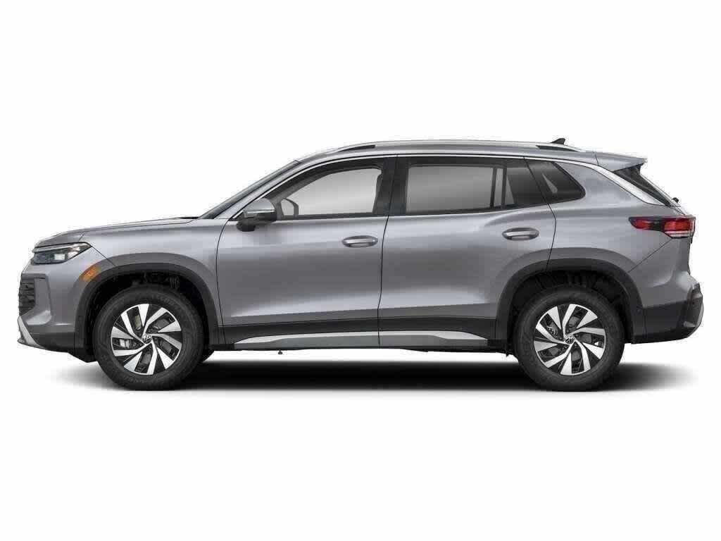 PYRITE SILVER METALLIC 2026 Volkswagen Tiguan SUV / Crossover All-Wheel Drive 8-Speed Automatic