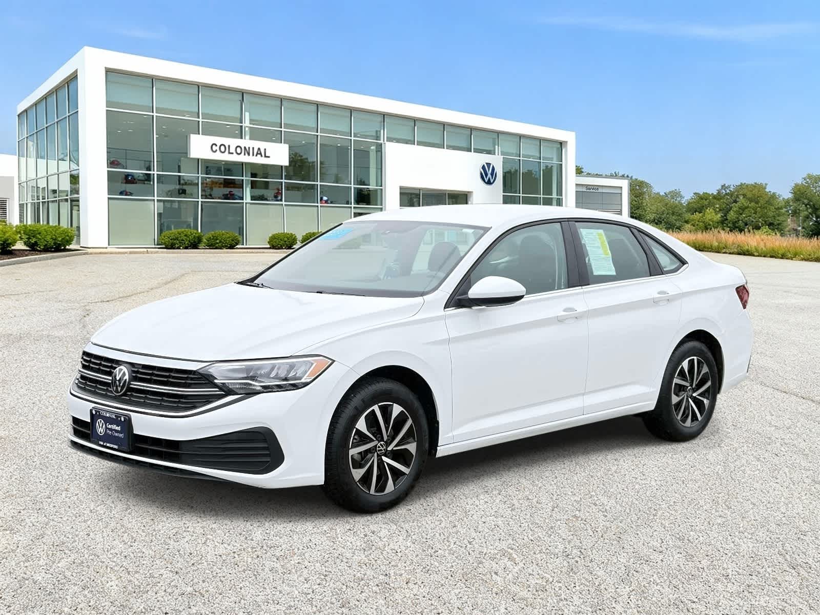 Pure White 2023 Volkswagen Jetta Sedan Front-Wheel Drive 8-Speed Automatic