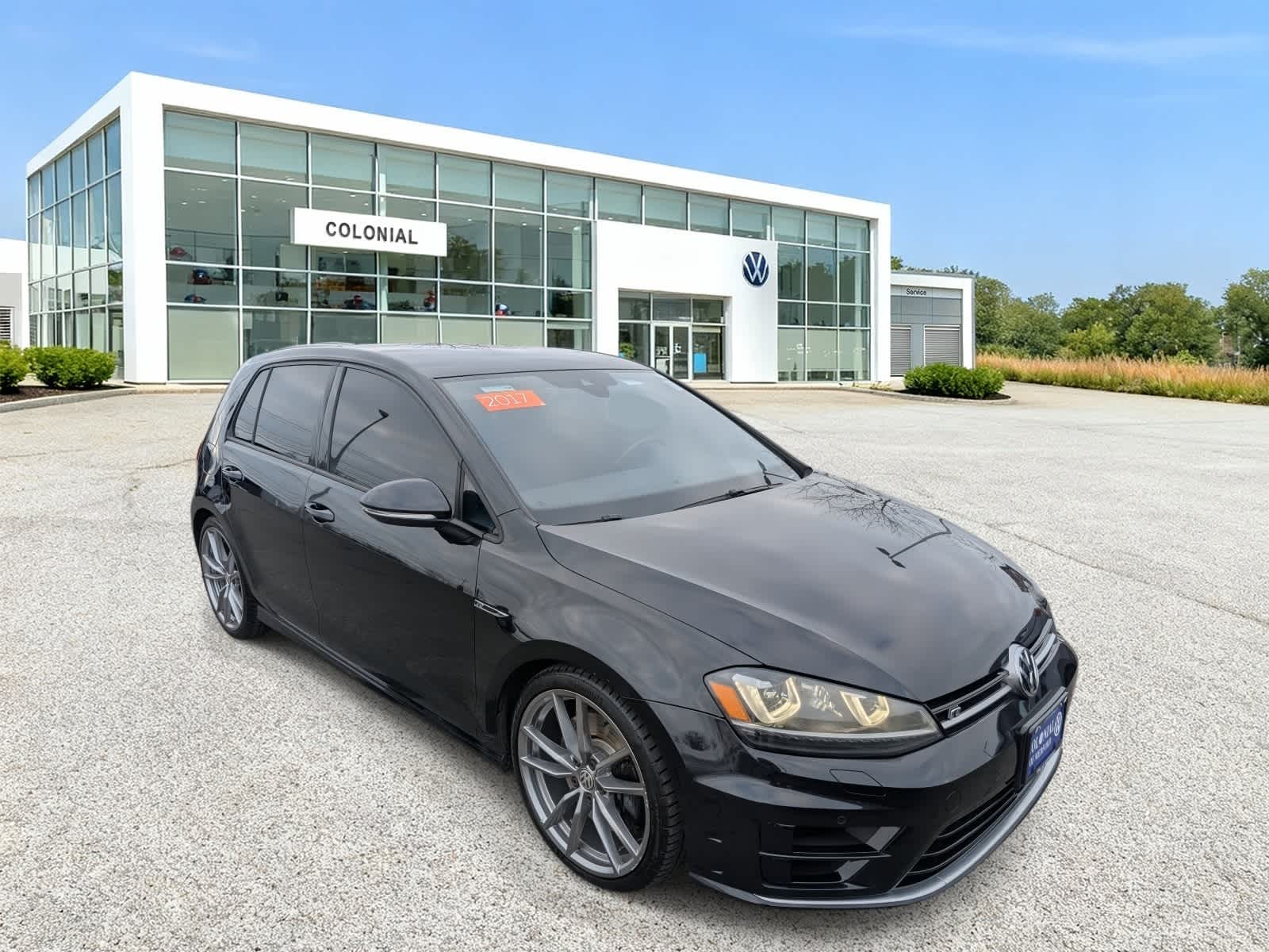 2017 Volkswagen Golf R 4-Door AWD with DCC and Navigation