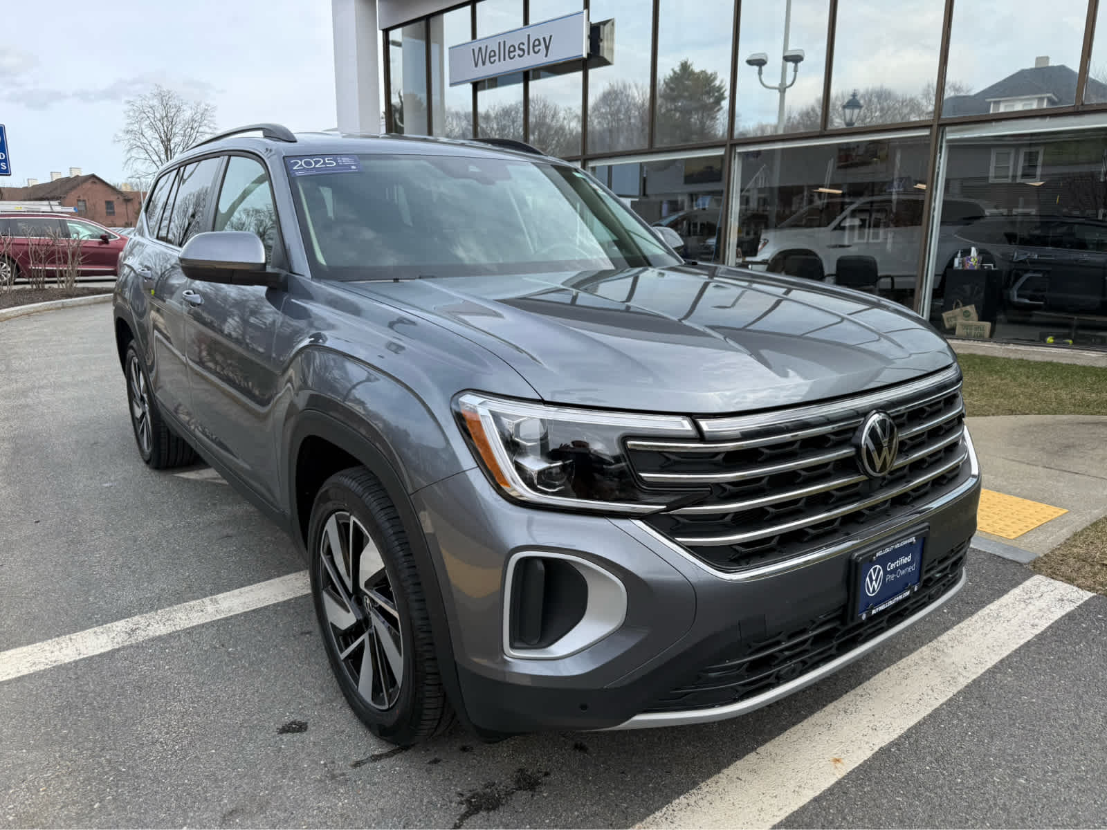 2025 Volkswagen Atlas SE 4Motion with Technology