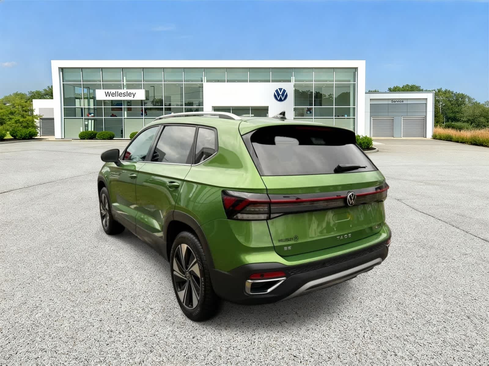 View vehicle photo 4