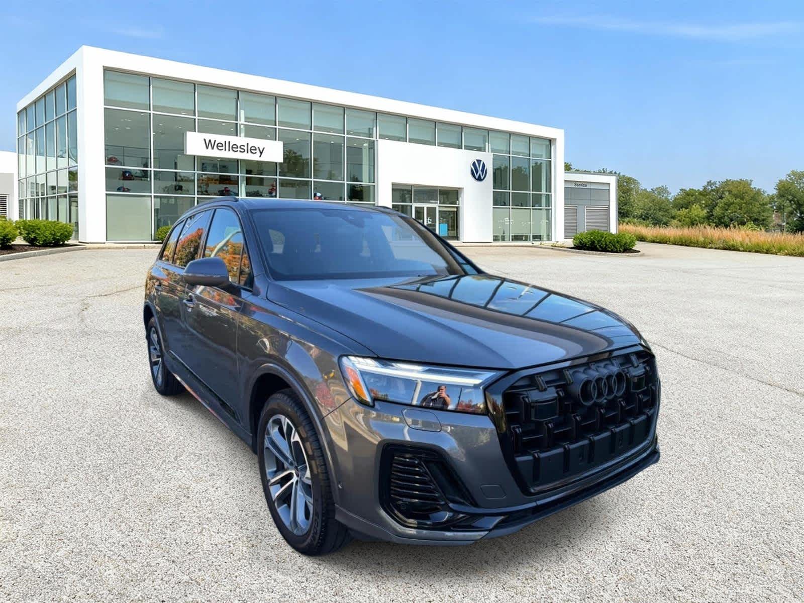 Samurai Gray Metallic 2026 Audi Q7 SUV / Crossover All-Wheel Drive 8-Speed Automatic