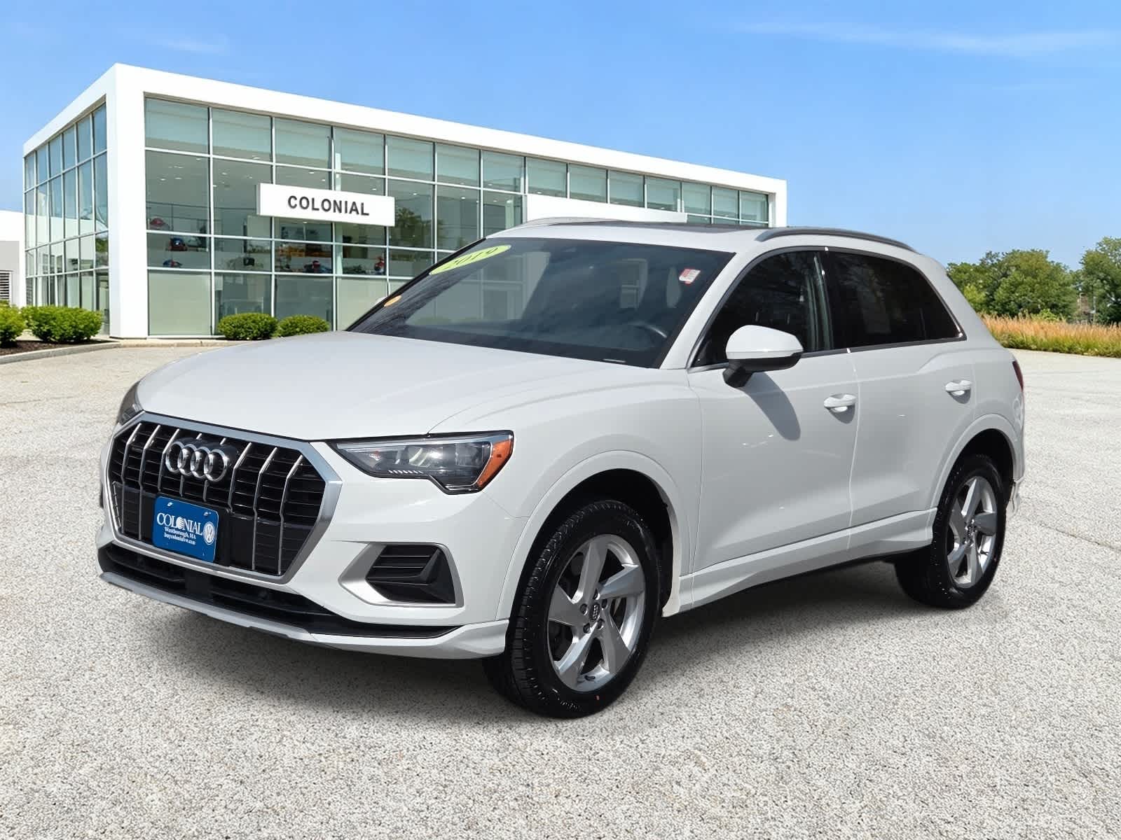 Ibis White 2019 Audi Q3 45 TFSI quattro Premium SUV / Crossover All-Wheel Drive 8-Speed Automatic