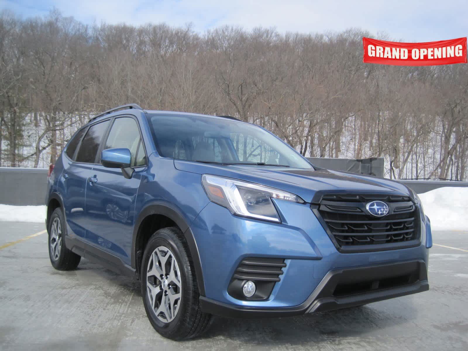 2023 Subaru Forester Premium Crossover AWD