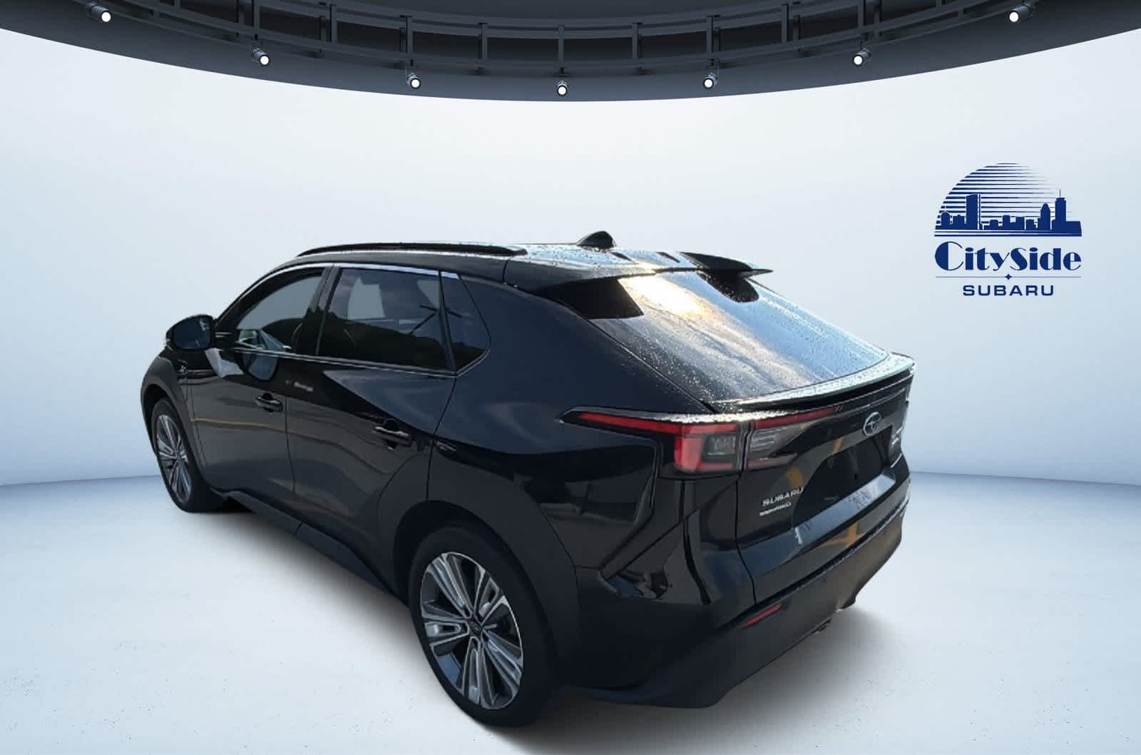 View vehicle photo 3