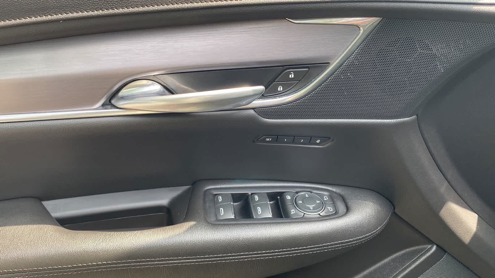 2019 Cadillac XT5 Luxury AWD 13