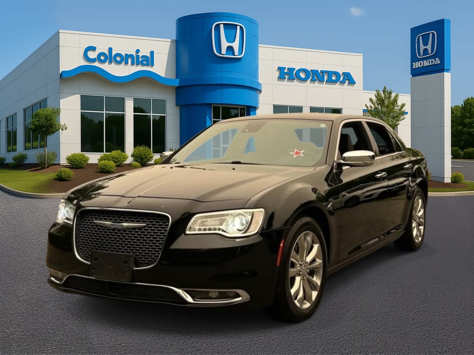 Gloss Black 2018 Chrysler 300 Sedan All-Wheel Drive 8-Speed Automatic