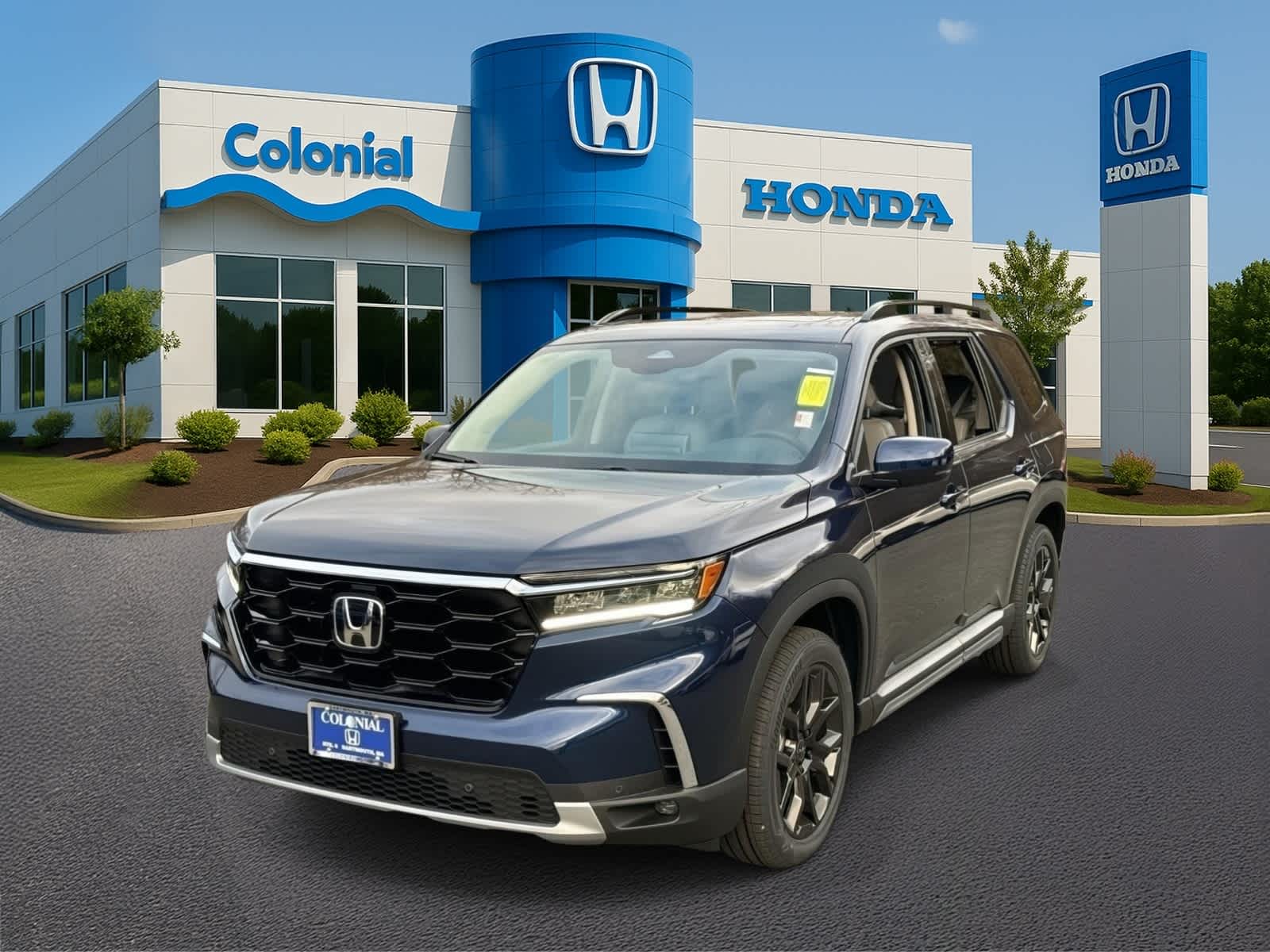Black (Obsidian Blue Pearl) 2025 Honda Pilot SUV / Crossover All-Wheel Drive Automatic