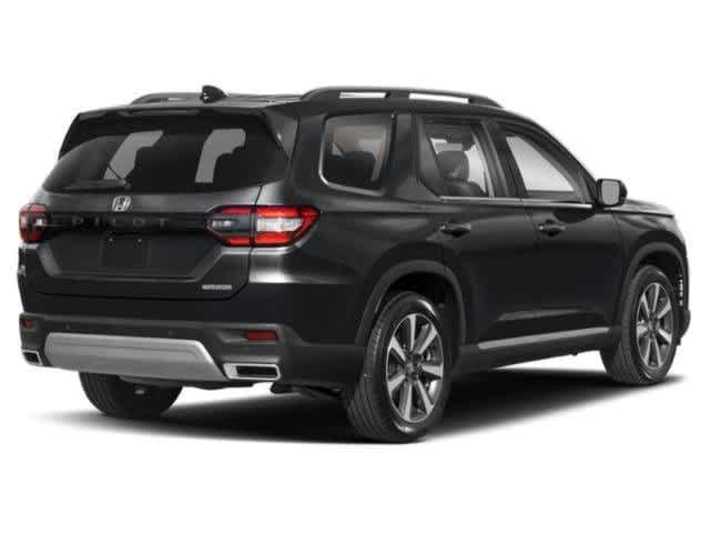 2025 Honda Pilot Touring 2