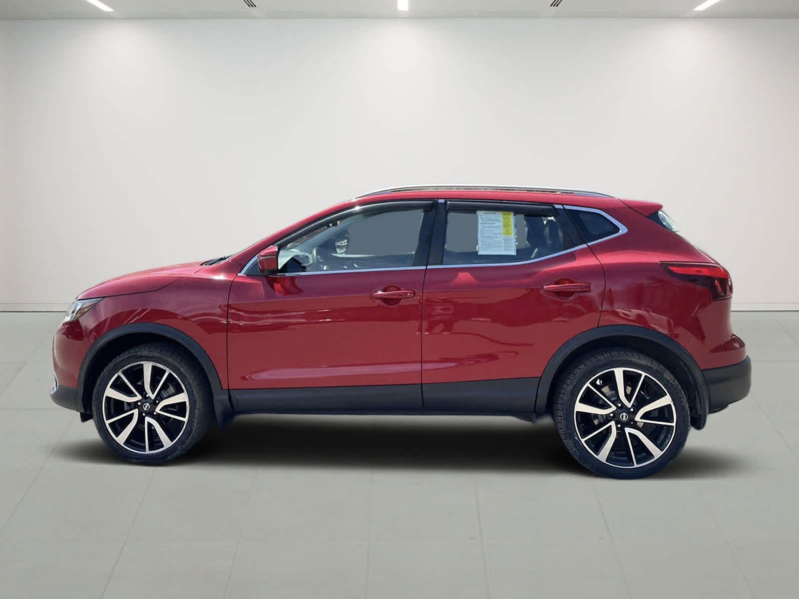 2017 Nissan Rogue Sport SL 4