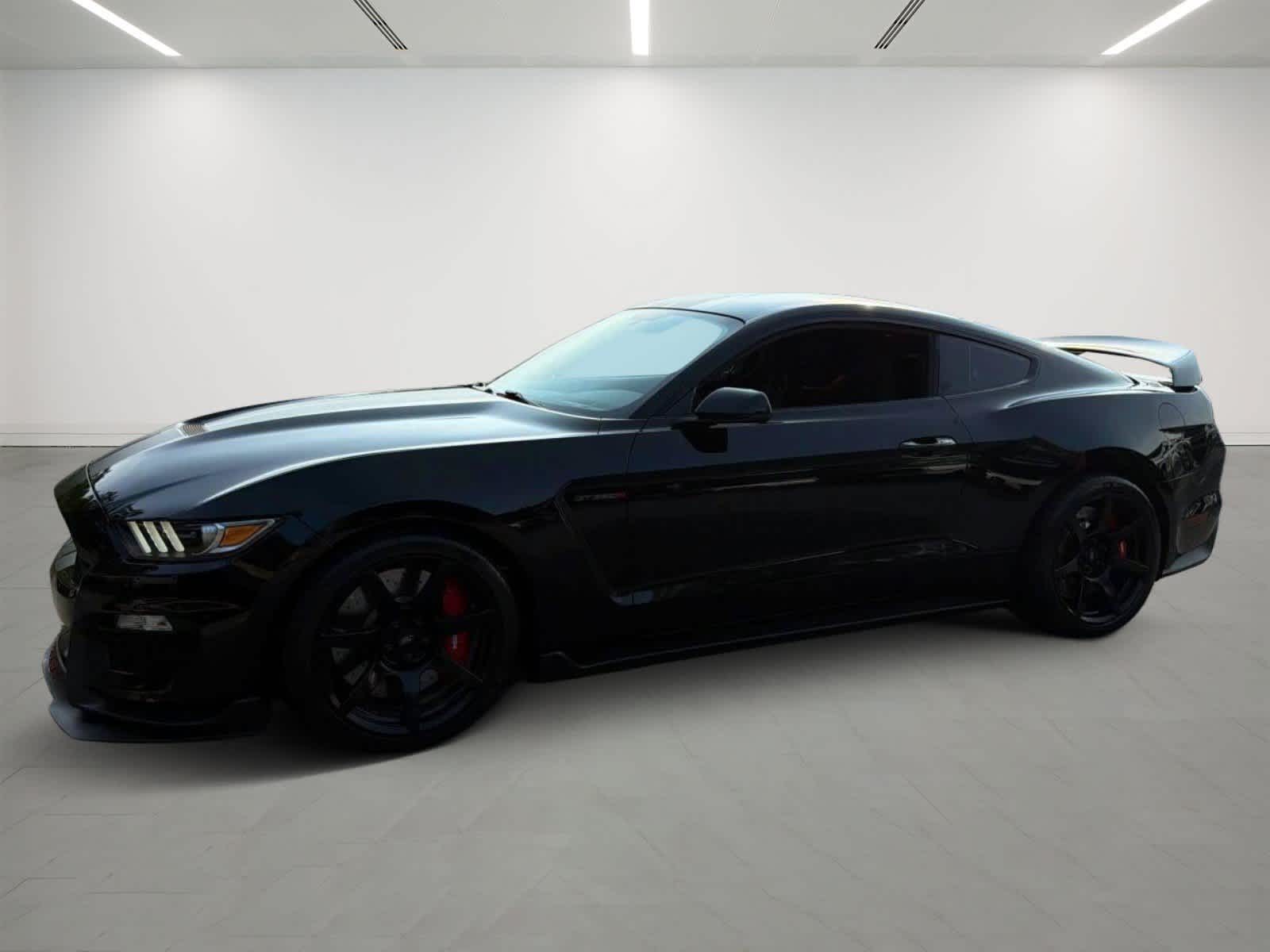 2017 Ford Mustang Shelby GT350 Fastback RWD