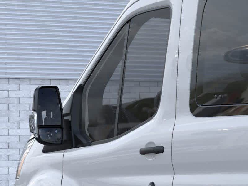 2024 Ford Transit Passenger XLT 17