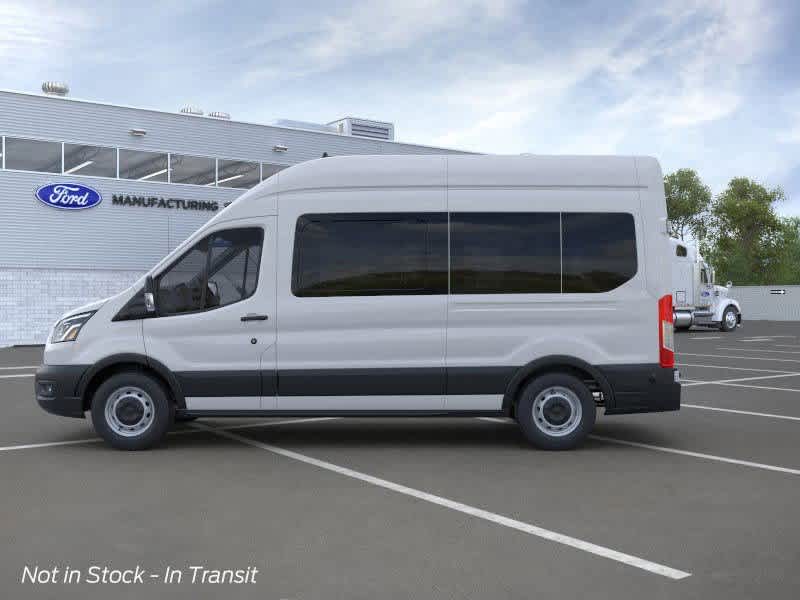 2024 Ford Transit Passenger T-350 3