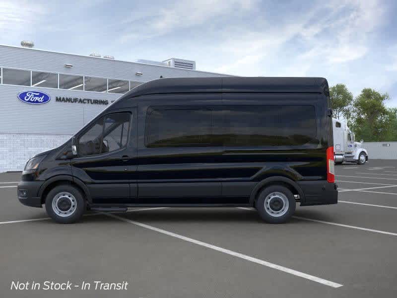 2024 Ford Transit Passenger T-350 3