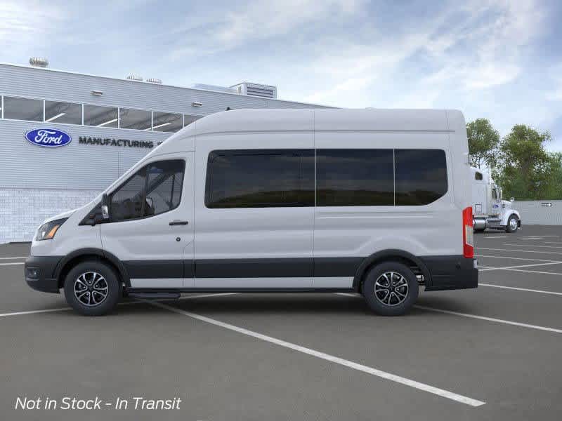 2024 Ford Transit Passenger T-350 3