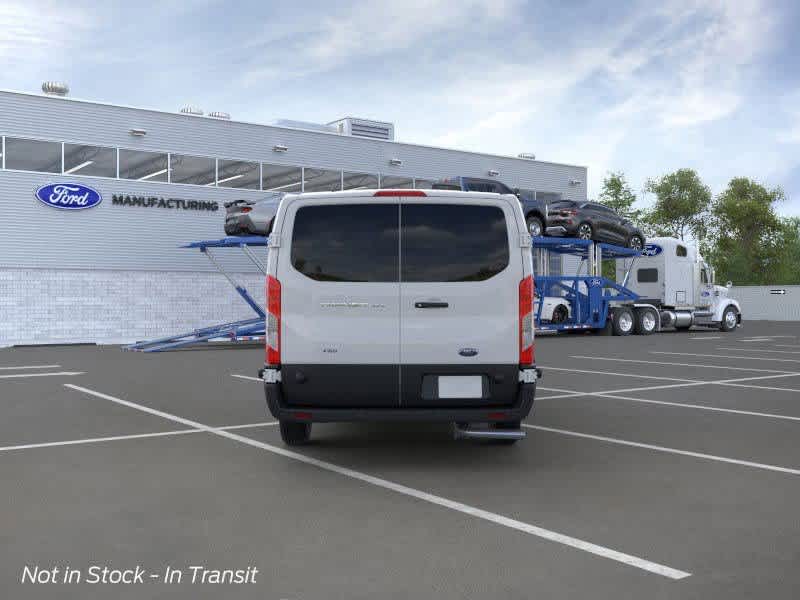 2024 Ford Transit Passenger XL 5