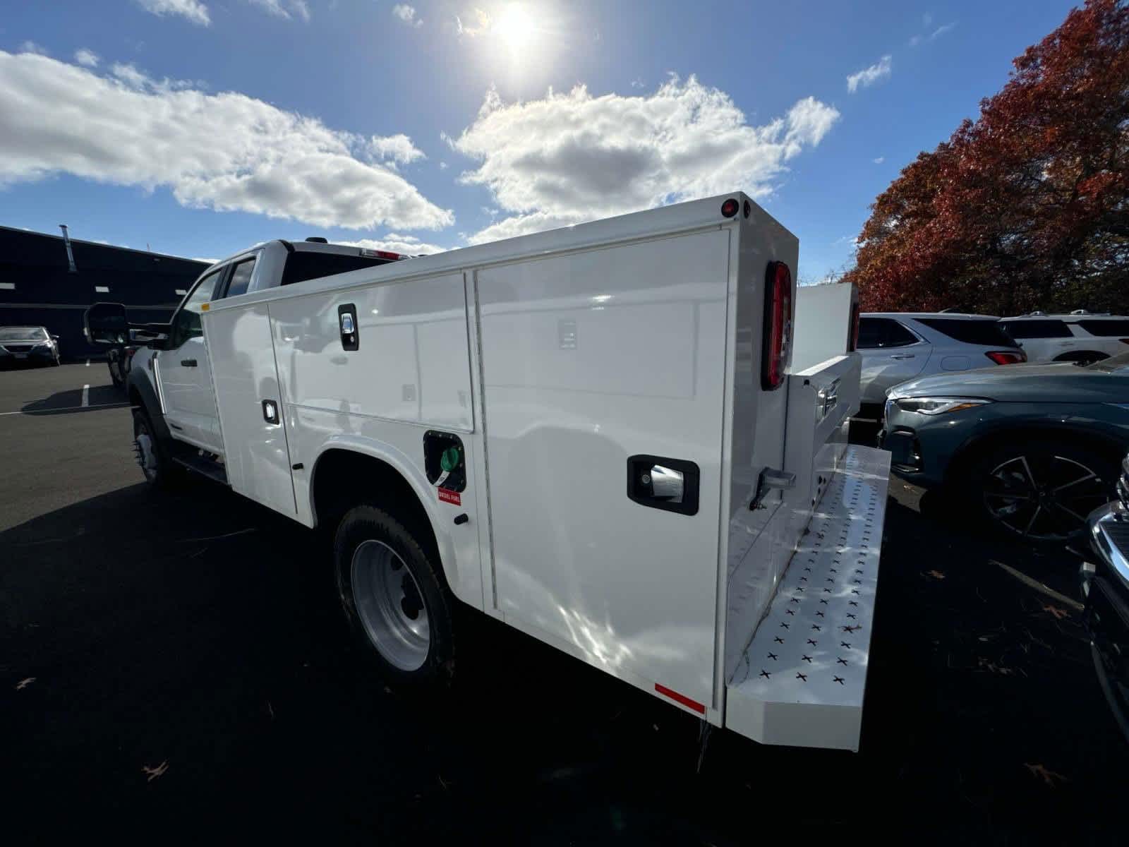 2024 Ford Super Duty F-450 DRW SUPER DUTY 2