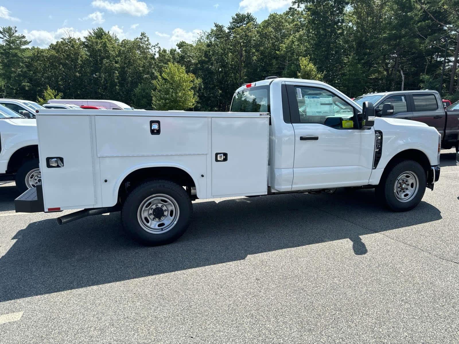 2024 Ford Super Duty F-250 SRW XL 2WD Reg Cab 8 Box 4