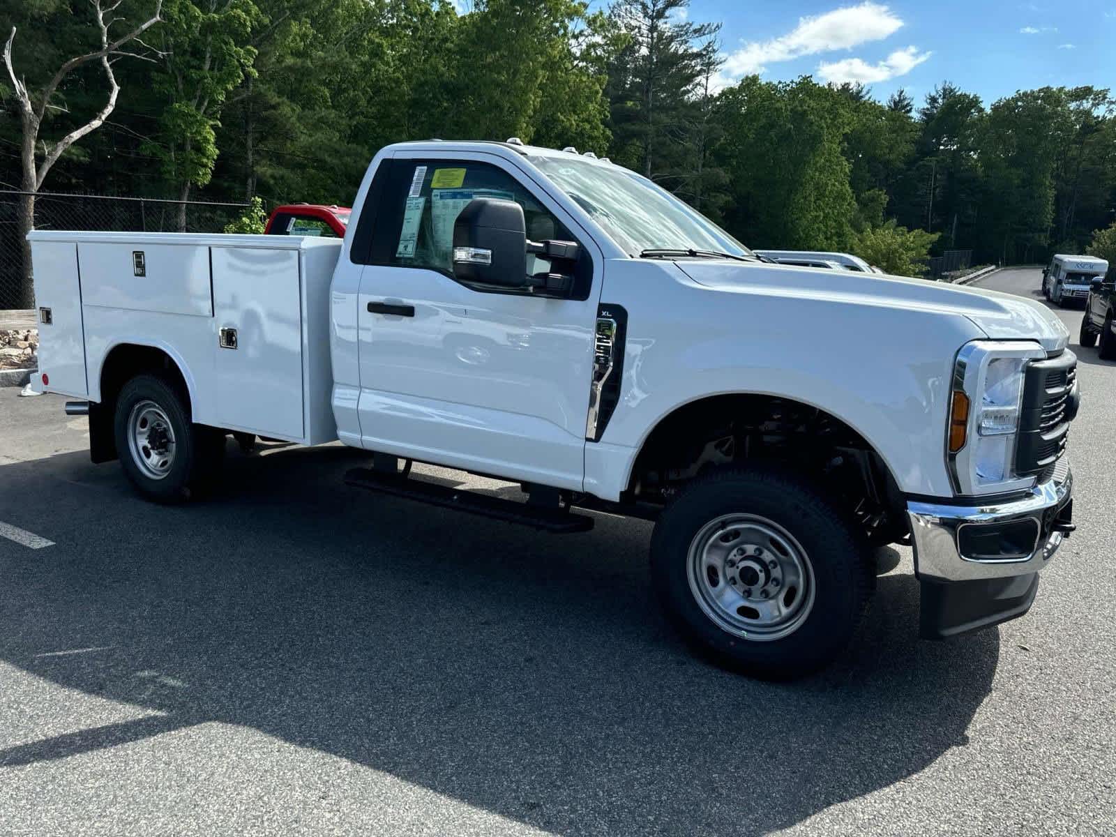 2024 Ford Super Duty F-250 SRW SUPER DUTY 4WD Reg Cab 8 Box 25