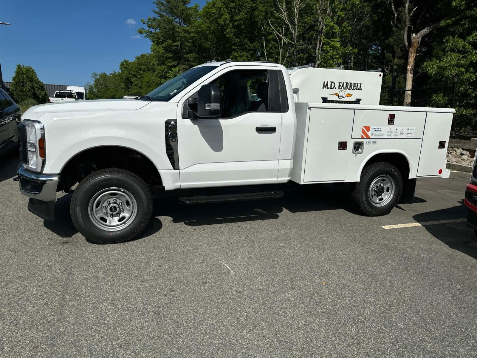 2024 Ford Super Duty F-250 SRW SUPER DUTY 4WD Reg Cab 8 Box 22