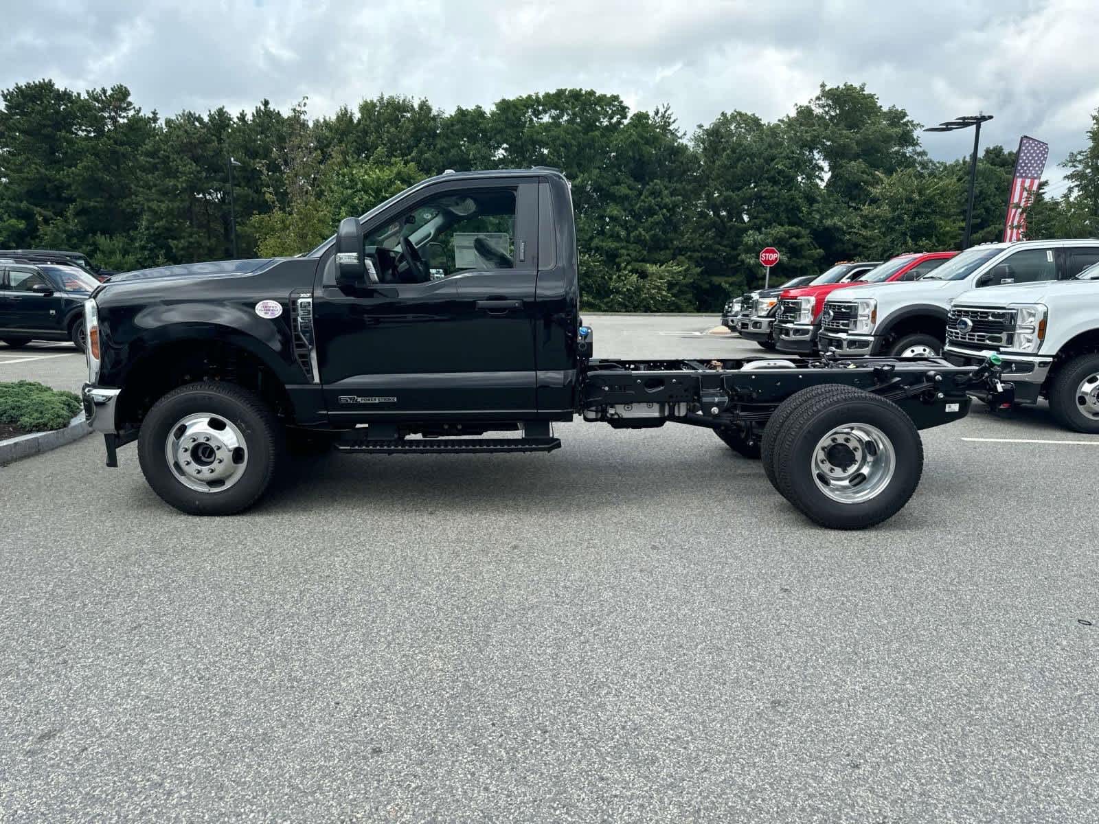 2024 Ford Super Duty F-350 DRW SUPER DUTY 2