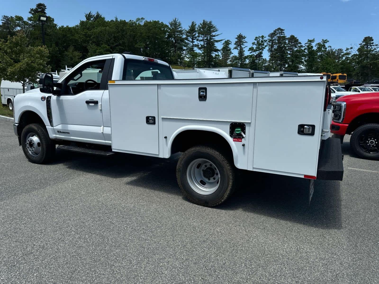 2024 Ford Super Duty F-350 DRW SUPER DUTY 3