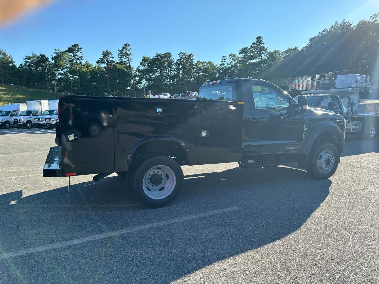 2024 Ford Super Duty F-450 DRW SUPER DUTY 4