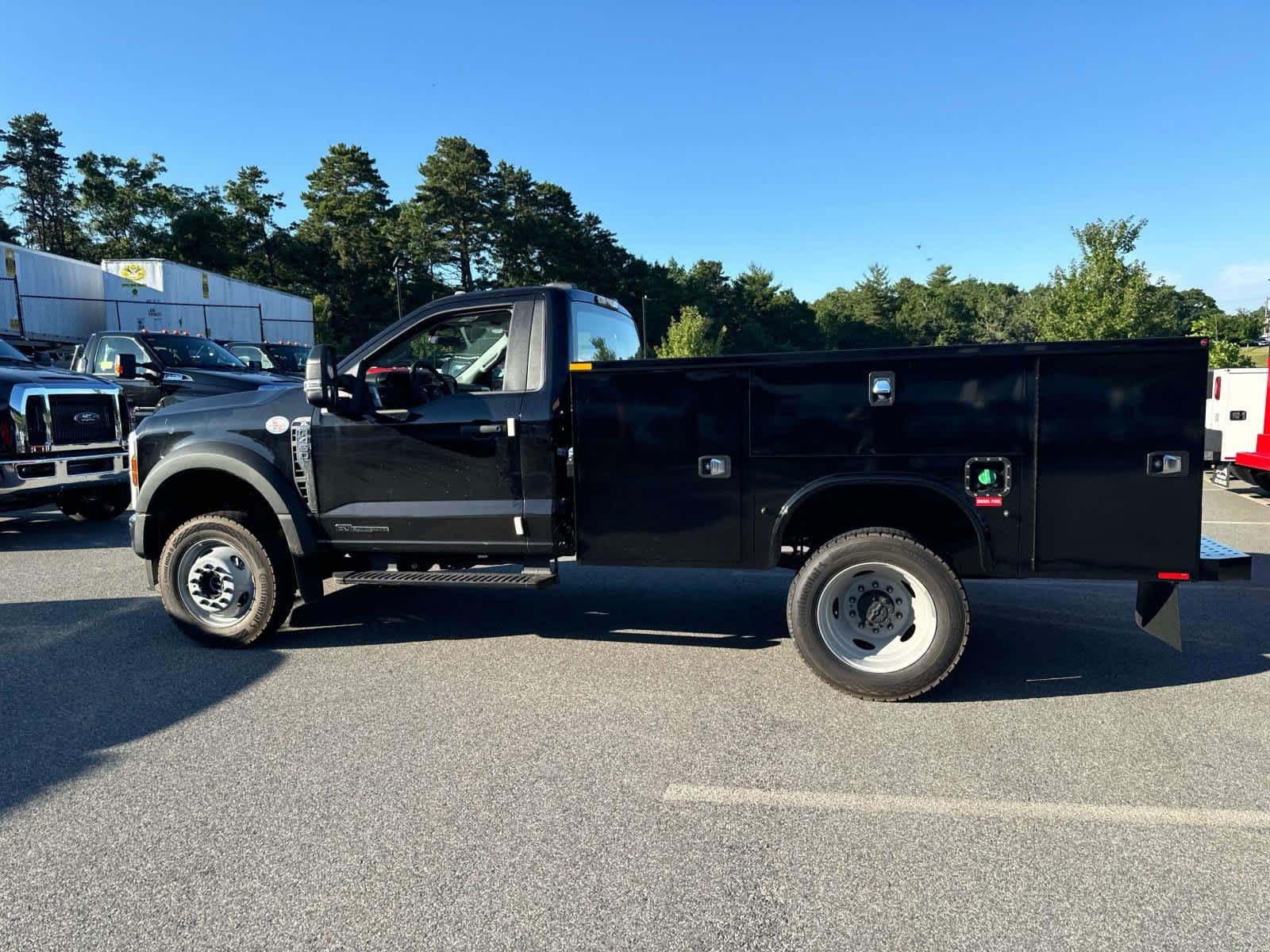 2024 Ford Super Duty F-450 DRW SUPER DUTY 2