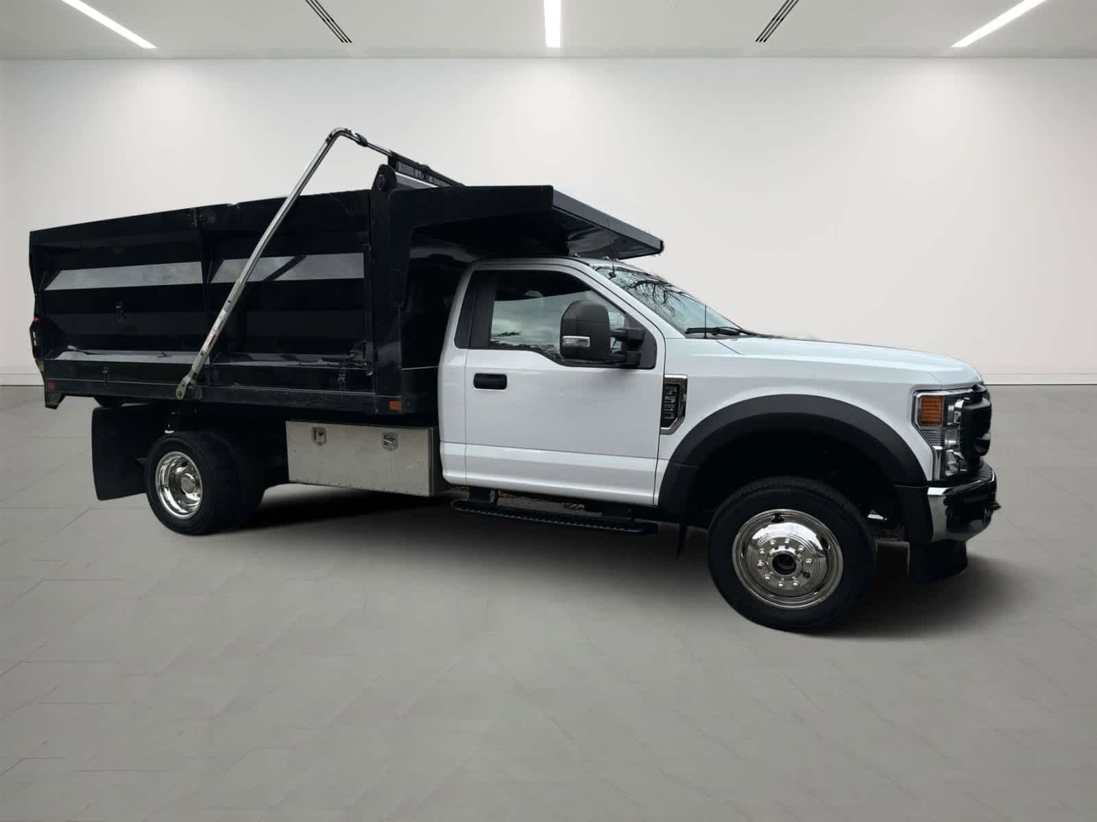 2020 Ford Super Duty F-550 DRW XL 4WD Reg Cab 169 WB 84 CA 5