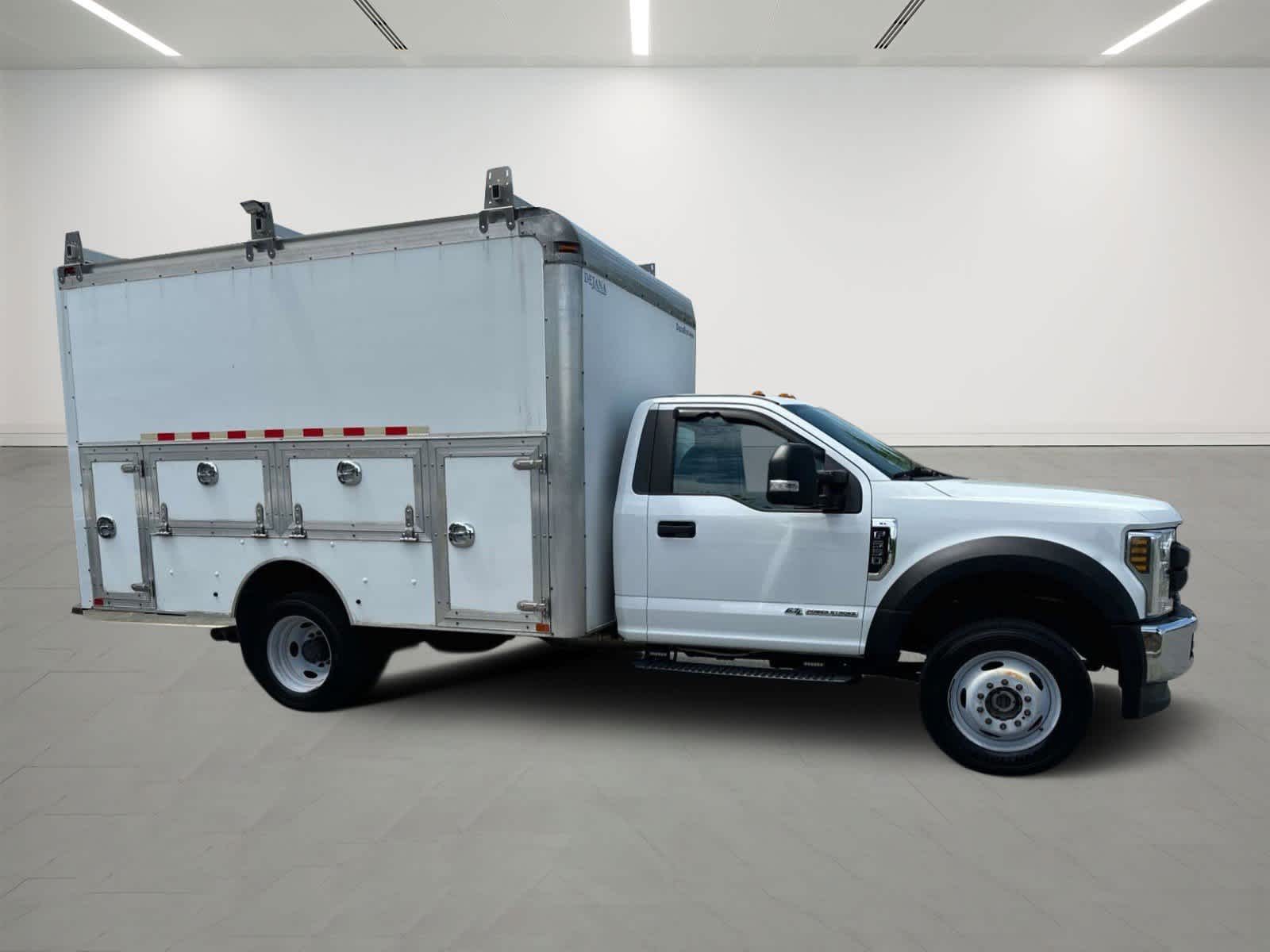 2019 Ford Super Duty F-550 DRW XL 4WD Reg Cab 169 WB 84 CA 6