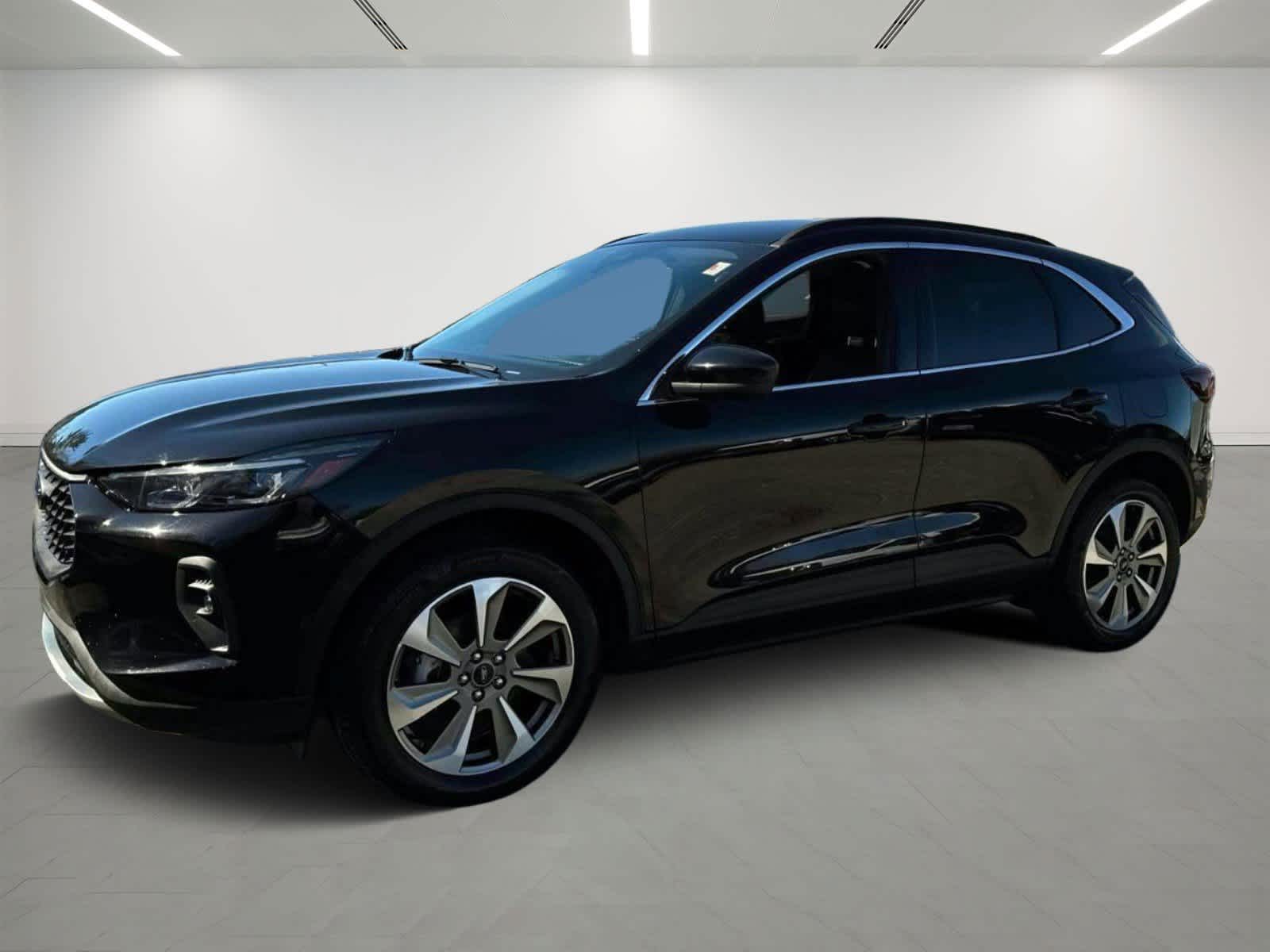 Agate Black Metallic 2025 Ford Escape Platinum AWD SUV / Crossover All-Wheel Drive Continuously Variable Transmission