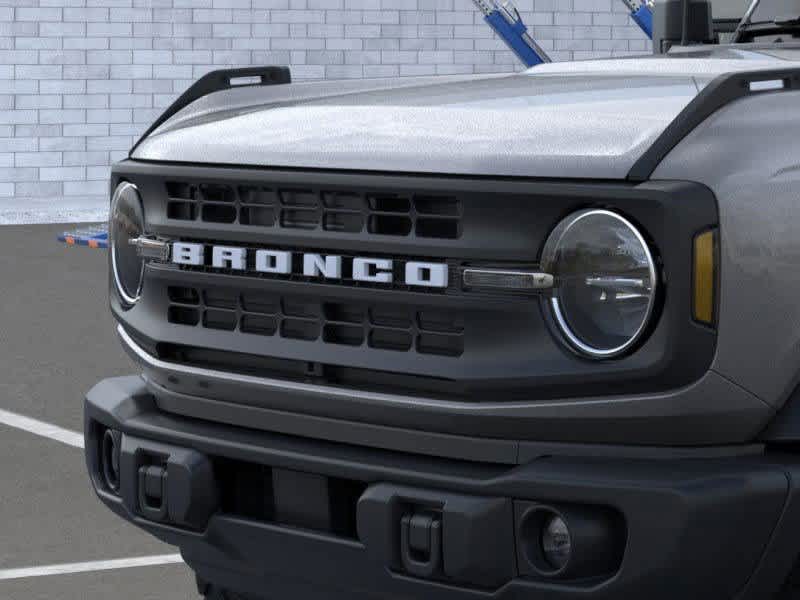 2024 Ford Bronco Black Diamond 19