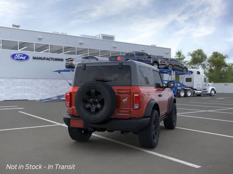 2024 Ford Bronco Black Diamond 8