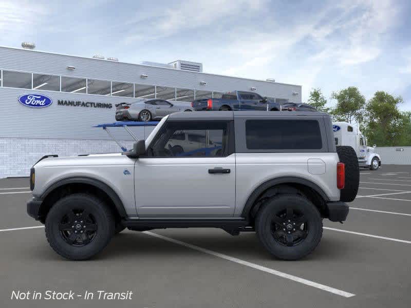 2024 Ford Bronco Black Diamond 3