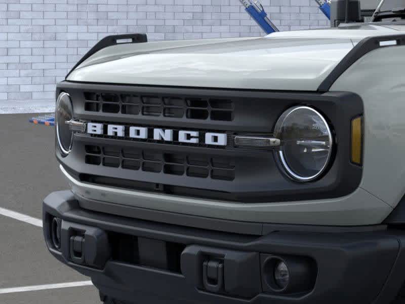 2024 Ford Bronco Black Diamond 19