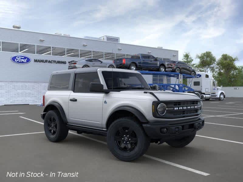 2024 Ford Bronco Black Diamond 7