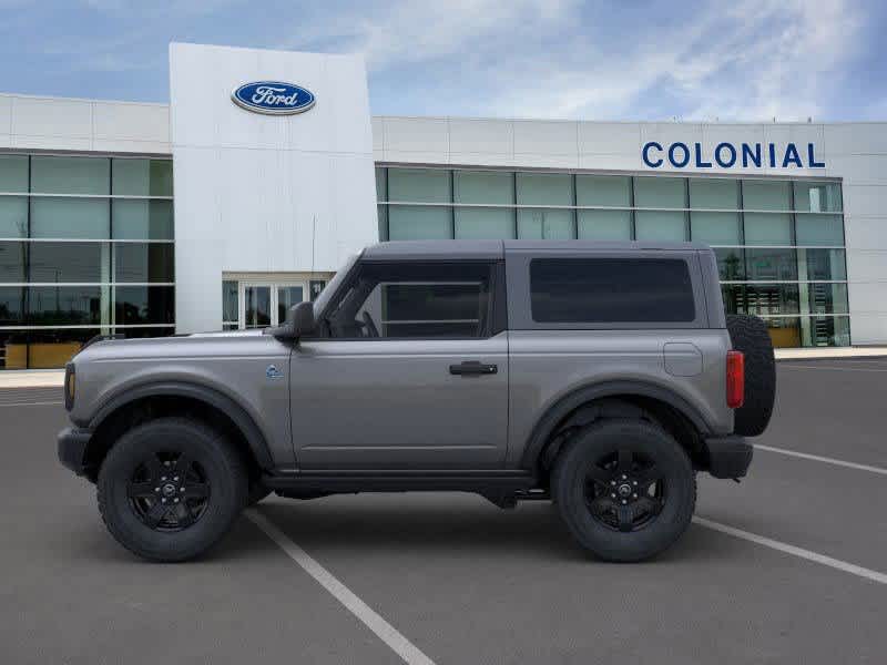 2024 Ford Bronco Black Diamond 3