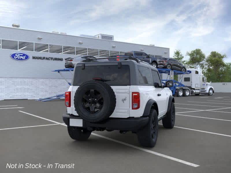 2024 Ford Bronco Black Diamond 8