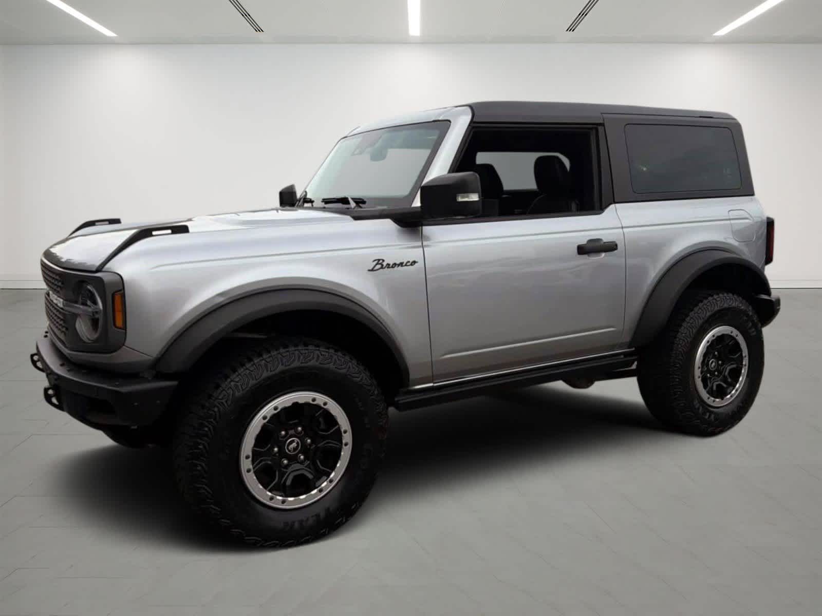  2023 Ford Bronco Badlands Advanced 2-Door 4WD   